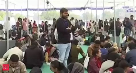 Gujarat Assembly Polls: Polling parties gather at EVM distribution ...