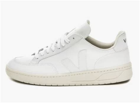 Party Dressing 101: All of 2023’s party dressing rules you need to know ...