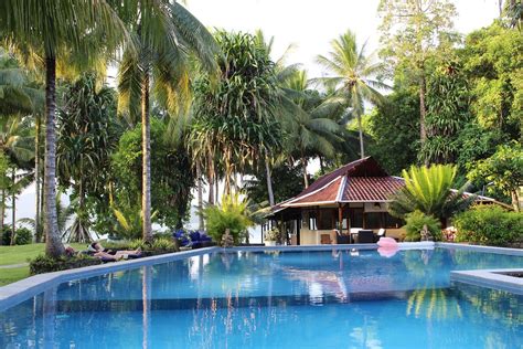CAPE PAPERU RESORT & SPA (Saparua) - Specialty Hotel Reviews & Photos ...