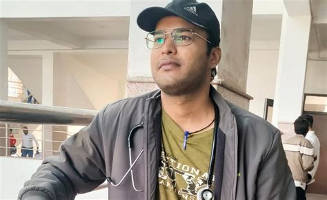 जोधपुर: SN मेडिकल कॉलेज के हॉस्टल में इंटर्न स्टूडेंट की मौत से हड़कंप ...