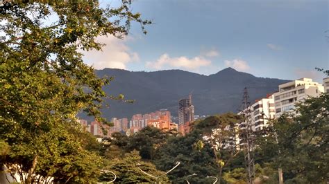 Parque de El Poblado - reviews,open hours,photo spots,things to do ...