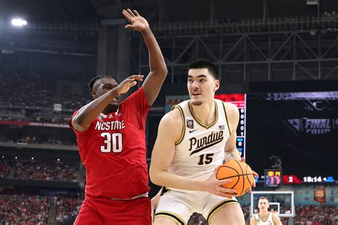 Video: NC State's DJ Burns Jr. Says He Told Zach Edey 'You Big as Hell ...