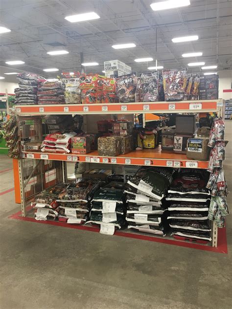 TRACTOR SUPPLY CO. - 810 Northside Dr, Summersville WV - Hours, Directions, Reviews - Loc8NearMe