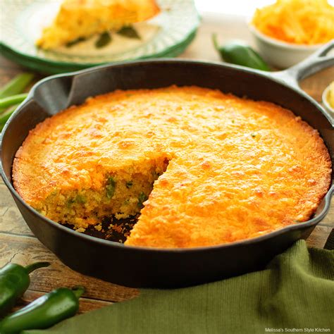 Jalapeno Cheddar Cornbread - melissassouthernstylekitchen.com