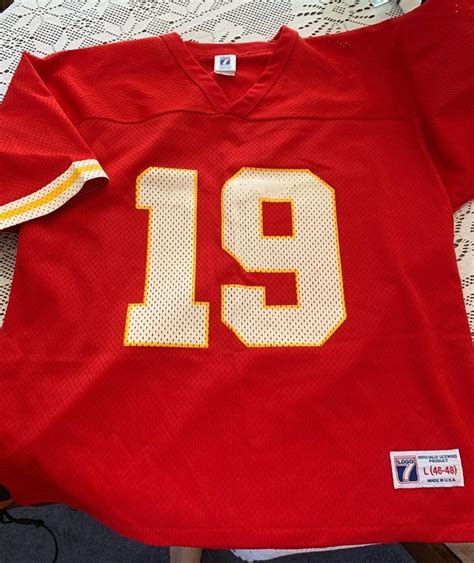 Cheifs #19 Joe Montana Jersey Barely Worn Size L | eBay