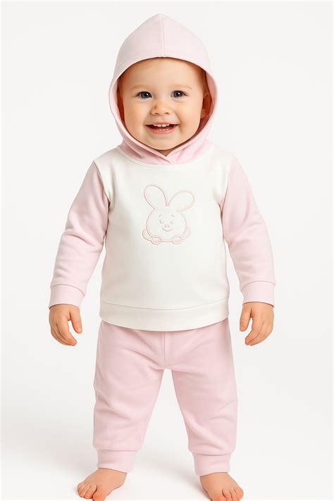 Buy Newborn Baby Products Online in India | Coocuddle