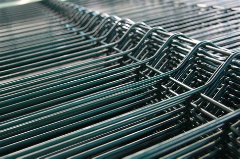 Hot Galvanized Steel Metal Garden Fence Pvc Coated Green 3d V Triangle ...