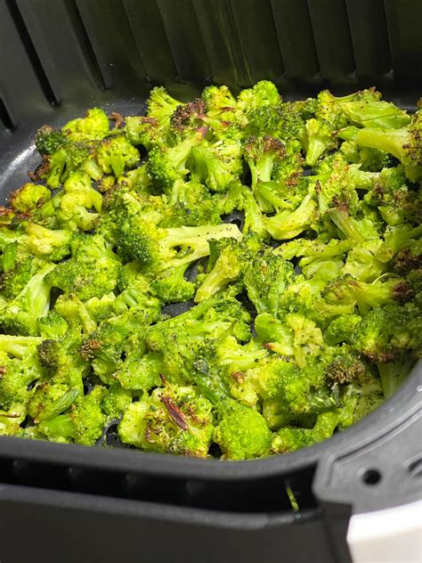 Air Fryer Frozen Broccoli (Small Baby Broccoli Florets)