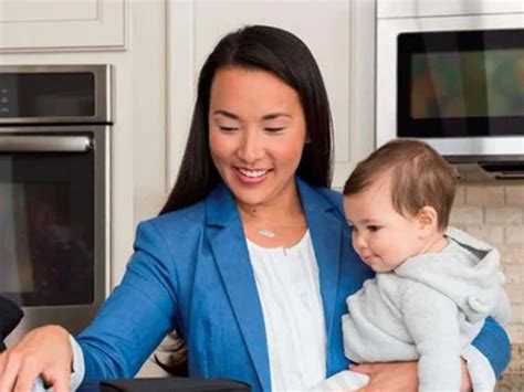 6 Tips for Breastfeeding with Inverted or Flat Nipples