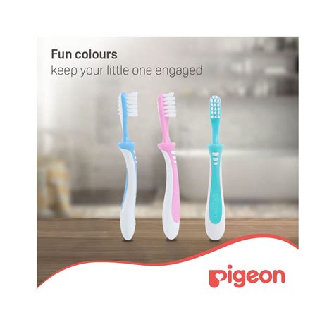 Pigeon Baby Training Toothbrush Lesson 3