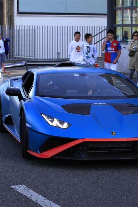 Lamborghini Huracán STO : r/pics