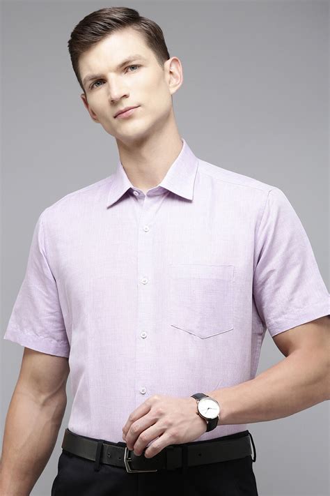 Buy Men Purple Regular Fit Solid Half Sleeves Formal Shirt Online ...