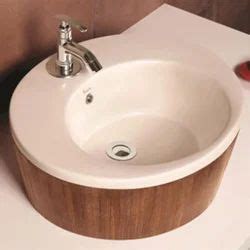 Wall Tiles - 6x4 Tiles (1800MM X 1200MM) Manufacturer from Pune