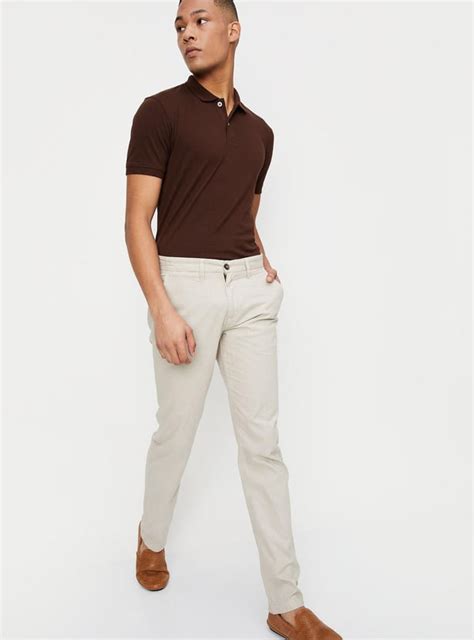 Buy Men Checked Eco Wash Stretch Chinos Online at just Rs. 1499.0 ...