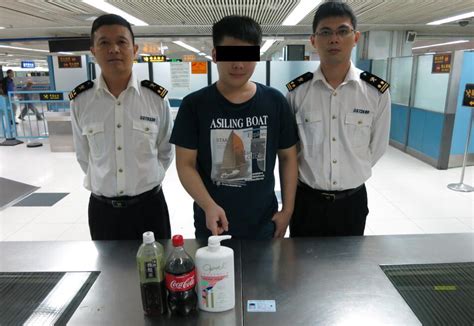 多名90後「水客」走私止咳水被判刑 - 香港文匯網