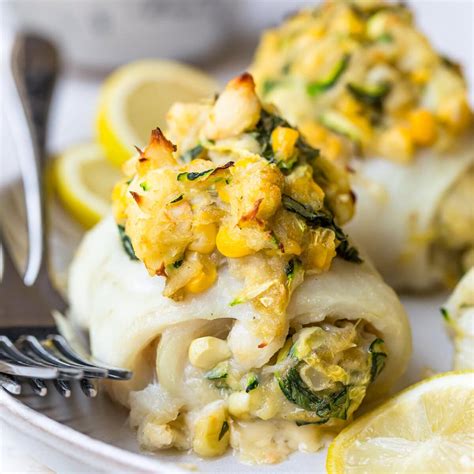 Crab-Stuffed Flounder with Zucchini and Corn | Skinnytaste