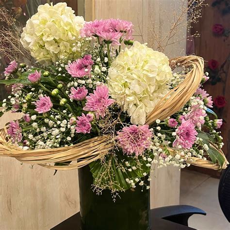 Buy Joyful Jardin Fresh Flower Bouquet In Kolkata – Oriental Flowers
