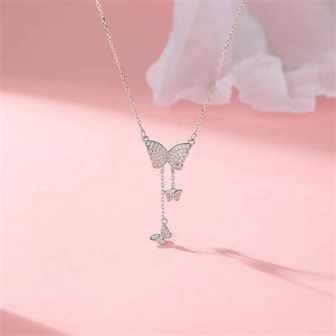 White stone cute butterfly necklace – BeautyNX.com
