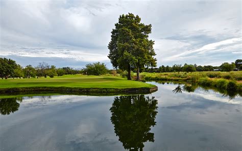 Contact Brookhaven Country Club | Farmers Branch, TX
