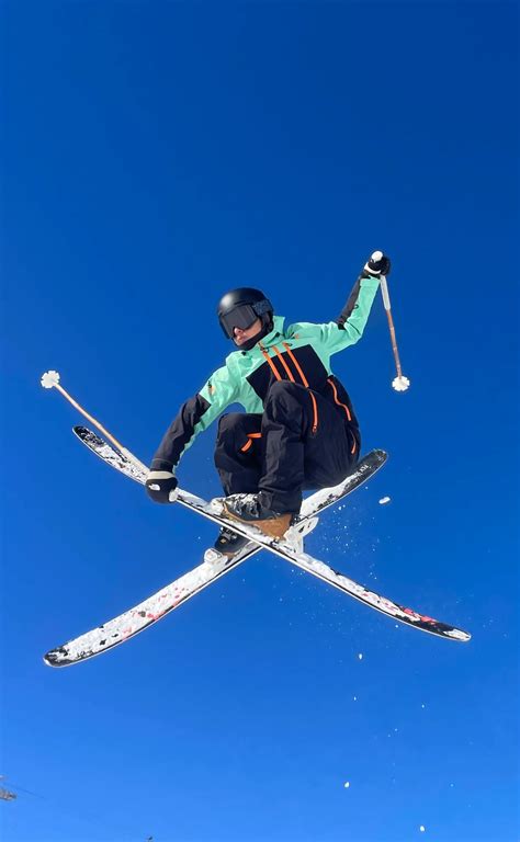 Freestyle ski lessons | Dropin-Snow