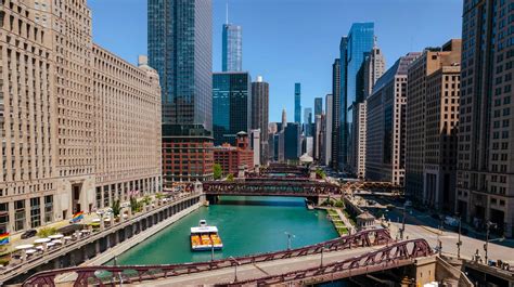 How to start an LLC in Illinois in 2026 - GoDaddy Blog