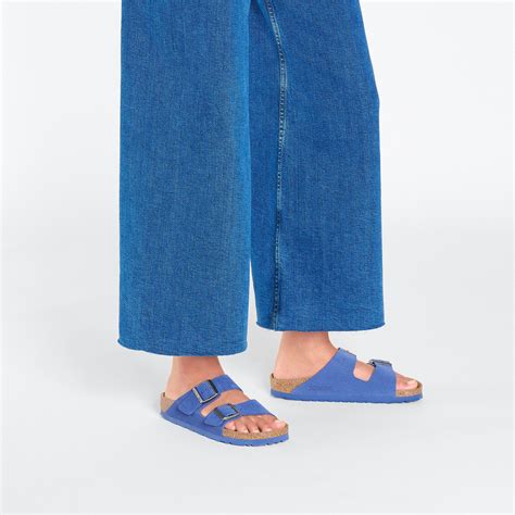 Buy Blue Blue/Corduroy Indigo Arizona Suede Embossed Online in India ...