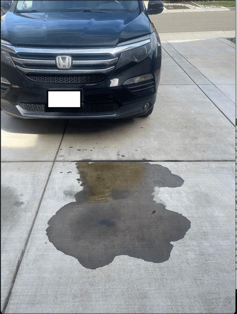Transmission fluid leak after oil change : r/AskMechanics