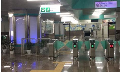 Canopies & Advertisement Panels – Dhaatu Metal Corporation