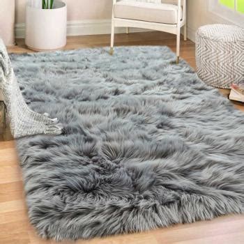 Fur Rugs Manufacturers Panipat, Furry Rugs, Faux Fur Rugs Suppliers India