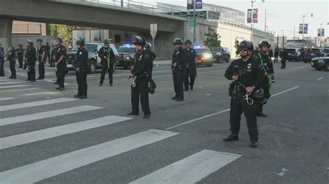 Los Angeles mayor imposes curfew on downtown following increased ...