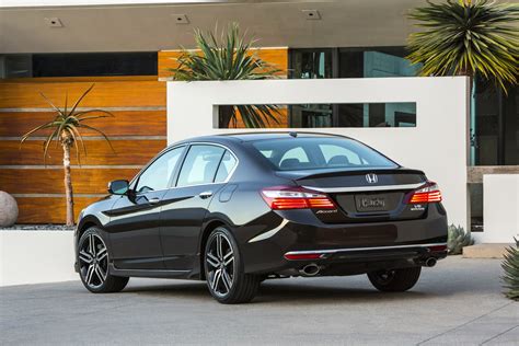 2016 Honda Accord facelift rear press shots