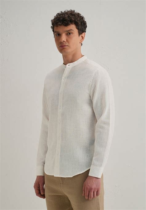 Buy Striped Shirts for Men Online | Banana Club