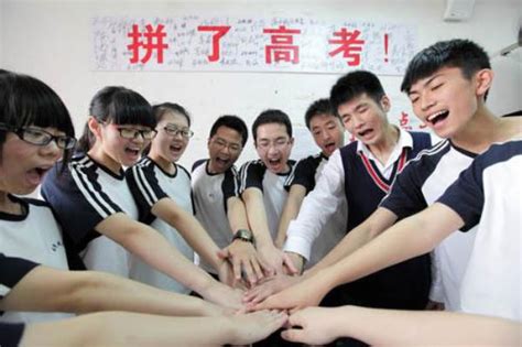 学霸中的学霸！杭州女学生9门满分保研清华：49次满绩 破专业记录-直播吧zhibo8.cc