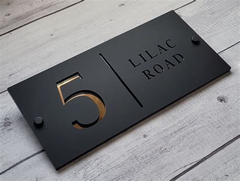 Building Address Signage 的图像结果