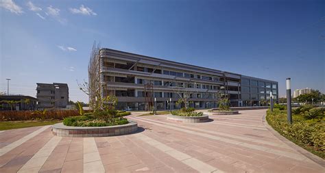 AU Family Hub Ghaziabad, Retail Shops, Food Court