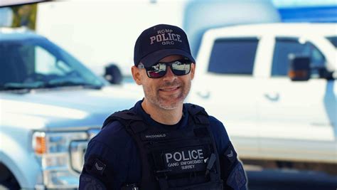 What is the equivalent of the RCMP in the US? | Join RCMP