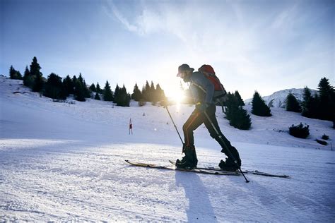 Maximize Your Calories Burned: Skiing Is the Way to Go! - BetterMe