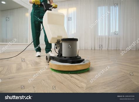 52 Wooden Floor Buffing Royalty-Free Images, Stock Photos & Pictures ...