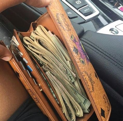 @mynamesjaelyn😙 | Free money hack, Money cash, Money and happiness