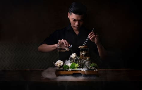 Signature Experiences | Park Hyatt Saigon