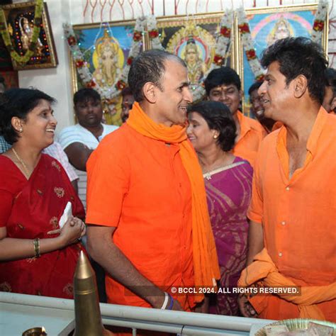 Geetha and Shivarajkumar get ready to go to Sabarimala in Bengaluru ...