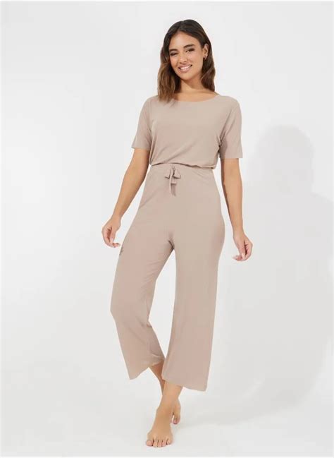 Women Pyjama Sets UAE | 25-75% OFF | Dubai, Abu Dhabi