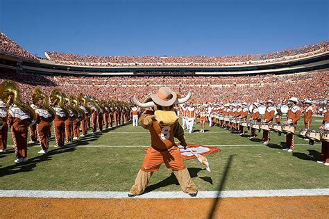 UT Football Fans Can Finally Buy Beer and Wine at DKR Stadium - Eater ...