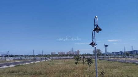 1306 Sq-ft Residential Plot & Land for Sale in Navalur,Chennai Near ...