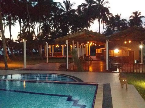 Helios Beach Resort Pool: Pictures & Reviews - Tripadvisor