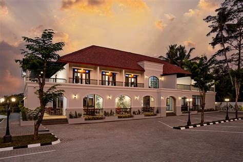 THE AMRTA BOROBUDUR (Magelang) - Hotel Reviews, Photos, Rate Comparison ...