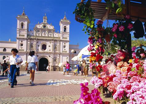 10 reasons to visit Honduras - Tourism in Honduras