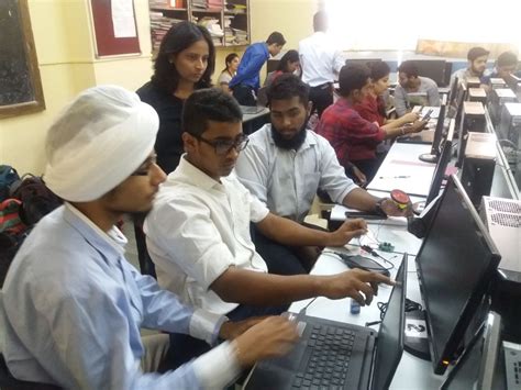 Workshop on "Arduino based projects (Embedded Projects)"