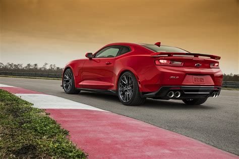 Is There Room in Chevy's Lineup for a Mid-Engine Camaro? - autoevolution