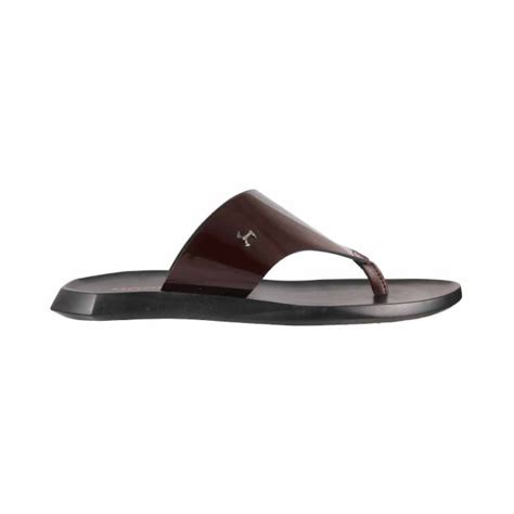 Buy Mochi Men Maroon Casual Slippers Online | SKU: 16-9837-44-41 ...